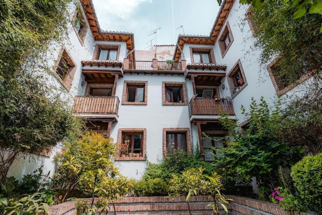 Qh Caldeleria Vieja Apartment Granada Exterior photo